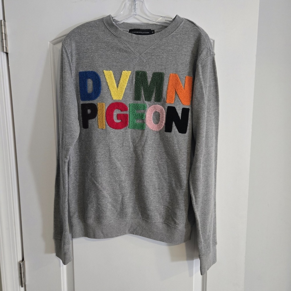 DVMN‎ PIGEON NYC Sweatshirt Womens Small Gray Chenille Streetwear
